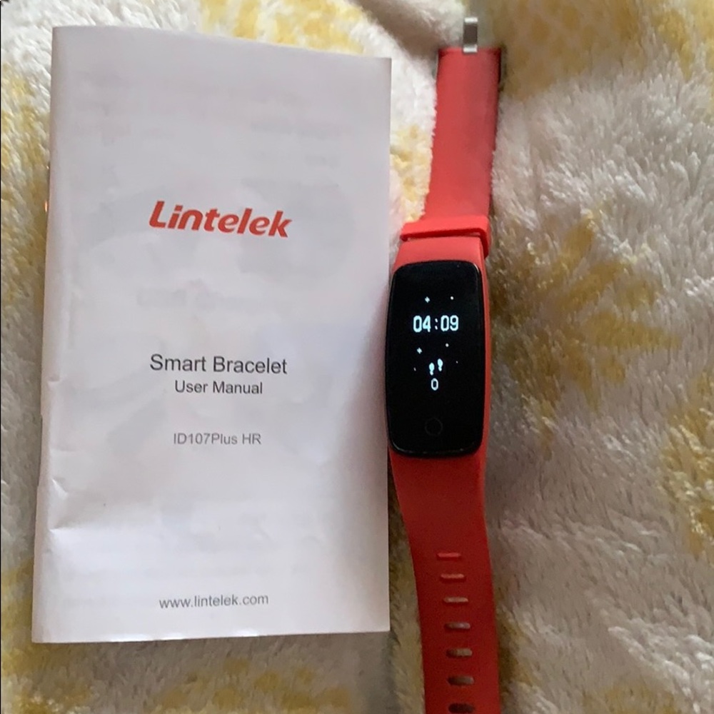 Lintelek Smart Band